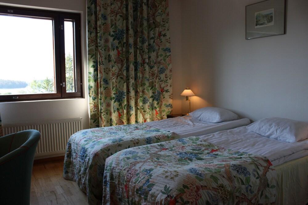 Summer Hotel Tott Savonlinna Extérieur photo